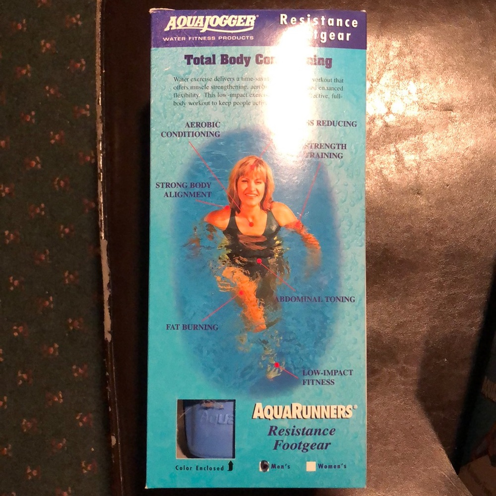 AquaJogger resistance footwear